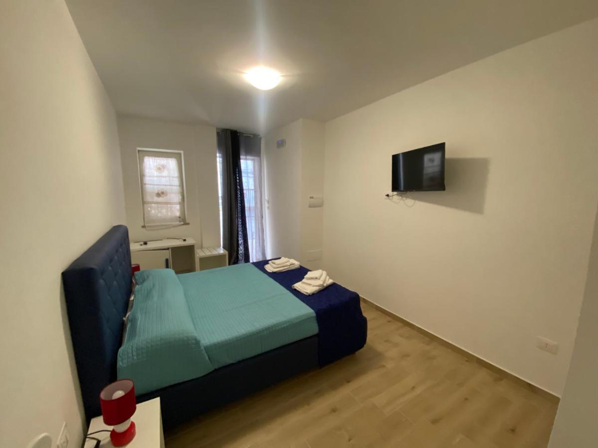 Bed and Breakfast Dimora Leone Diamante Esterno foto